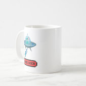 'Game Over' Alien Flying UFO-Raumschiff, Pixel Art Kaffeetasse (Vorderseite Links)