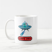 'Game Over' Alien Flying UFO-Raumschiff, Pixel Art Kaffeetasse (Links)