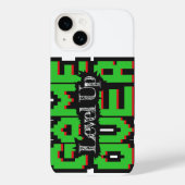 Game Over, Level Up: Pixelige Retro-Spielwelt Case-Mate iPhone Hülle (Rückseite)