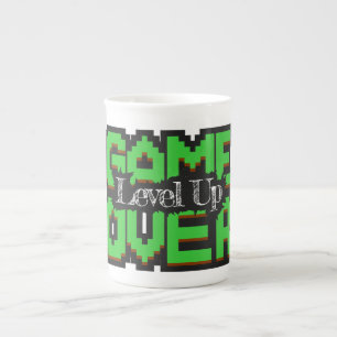 Game Over, Level Up: Pixelige Retro-Spielwelt Porzellantasse