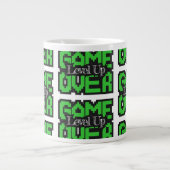Game Over, Level Up: Retro-Pixel-Sandbox-Abenteuer Jumbo-Tasse (Vorderseite)
