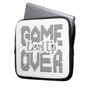 Game Over: Stellen Sie altmodischen Spaß wieder he Laptopschutzhülle