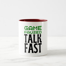 Game Pause Talk Fast - Funny Gamer Zweifarbige Tasse