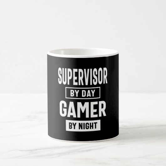 Game und Supervisor - Jobtitel Kaffeetasse (Mittel)