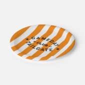 Gameday Tailgate Club Red Strip Custom Party Pappteller (Schrägansicht)