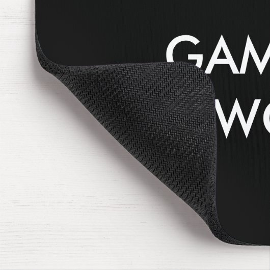 Gamer bei der Arbeit Mousepad (Ecke)