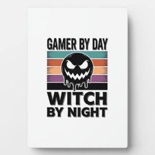 Gamer bei Tag, Hexe bei Nacht Retro-Halloween-Desi Fotoplatte