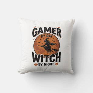 Gamer bei Tag, Hexe bei Nacht, Vintage-Gaming-Desi Kissen