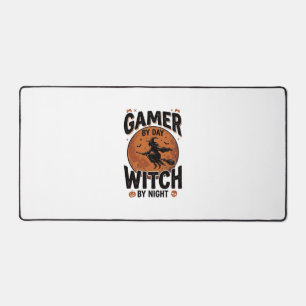Gamer bei Tag, Hexe bei Nacht, Vintage-Gaming-Desi Schreibtischunterlage