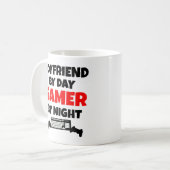 Gamer Boyfriend Kaffeetasse (Vorderseite Links)