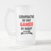 Gamer Chiropraktor Mattglas Bierglas (Links)