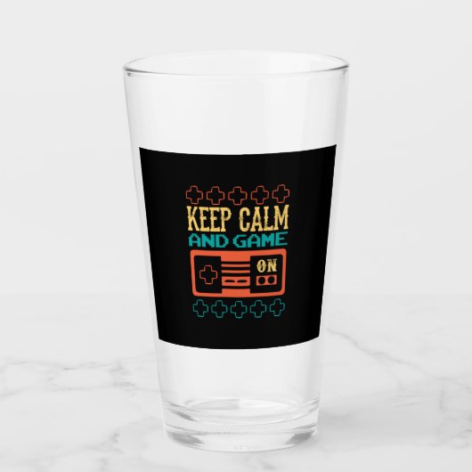Gamer-Geschenk Behalte Ruhe und Spiel Glas (Vorderseite)