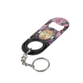 Gamer Girl Mini Flaschenöffner (Rückseite Schrägansicht)