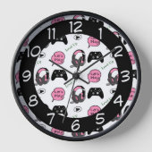 Gamer Girl Pink und Black Uhr (Vorderseite)