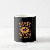 Gamer-Hexe Halloween-Gaming-Design Kaffeetasse (Mittel)