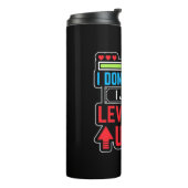 Gamer I Just Level Up Thermosbecher (Nach links gedreht)