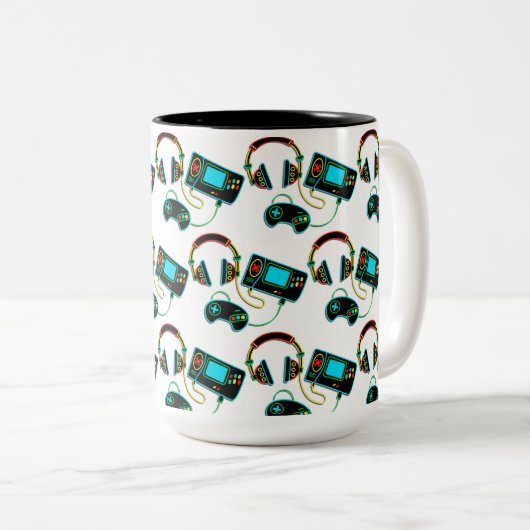 Gamer Retro Neon Pattern Zweifarbige Tasse (VorderseiteRechts)