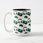 Gamer Retro Neon Pattern Zweifarbige Tasse (Links)