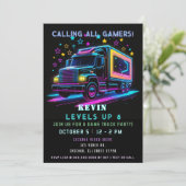 Gaming Fun Neon Glow Game Truck Geburtstag Einladung (Stehend Vorderseite)