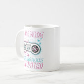 Gaming-Modus aktiviert Retro Pixel Gamer Design Kaffeetasse (Vorderseite Links)