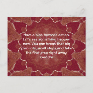 Gandhi Wisdom Quotage Sprichwort über Aktion Postkarte