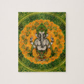 Ganesha in den Ringelblumen-Blumen und in der Puzzle (Vertikal)