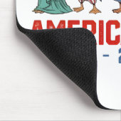 Gans 4. Juli Amerika 250. 1776 2026 Mousepad (Ecke)