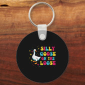 Gänse Albern auf der Loose Groovy Retro Tier Fraue Schlüsselanhänger (Vorderseite)