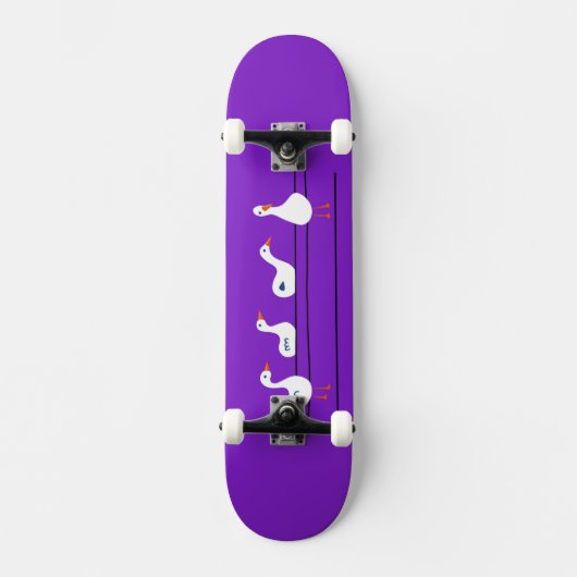 Gänse auf einem Kabelskateboard Skateboard (Vorderseite)