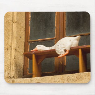 Gänse auf einer Bank Mousepad