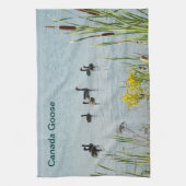 Gänse und Schwänze aus Kanada Geschirrtuch (Vertikal)