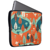 Gänse und Wald Laptopschutzhülle (Vorne Rechts)