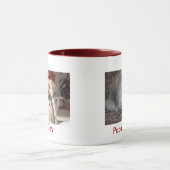 Gänseblümchen als kleines Mädchen des Papas Tasse (Zentrum)