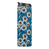 Gänseblümchen auf Blau Thermosbecher (Nach rechts gedreht)