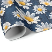 Gänseblümchen auf blauem Denim-Geburtstag Geschenkpapier (Rolleneckpunkt)