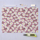Gänseblümchen auf Rosa Seidenpapier (Handwerk)