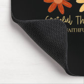 Gänseblümchen-Blumen-Gratuliert-Dankbar-Gesegnet G Mousepad (Ecke)
