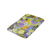 Gänseblümchen, Primel, Osterglocken Blumen Badematte (Schrägansicht)