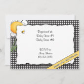 Gänseblümchen-und Gingham-Babyparty-Einladung Einladung (Rückseite)