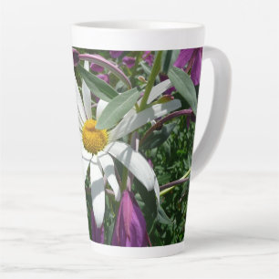Gänseblümchen und Weidenröschen Wildblume Milchtasse