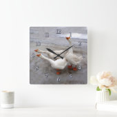 Gänseweiß Quadratische Wanduhr (Zuhause)
