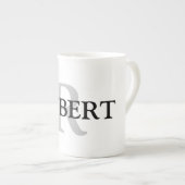 ganz einfach Ihren Namen MONOGRAM TRAUZEUGE hinzuf Porzellantasse (Vorderseite Rechts)