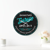 Garage Any Name and Date White Aqua Retro Black Große Wanduhr (Zuhause)