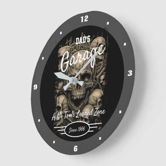 Garage Vater oder irgendein Name Skulls Schwarz Gr Große Wanduhr (Winkel)