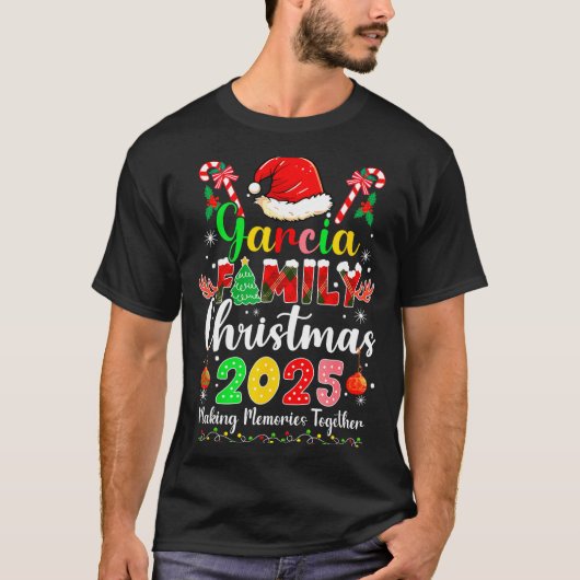 Garcia Family Christmas 2025 Matching Santa Hat Xm T-Shirt (Vorderseite)