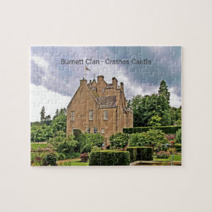 Garden Crathes Castle, Scottish Burnett Clan Puzzle
