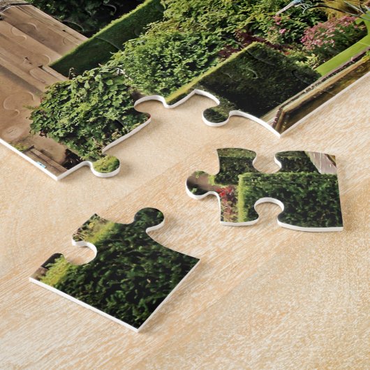 Garden Crathes Castle, Scottish Burnett Clan Puzzle (Seite)