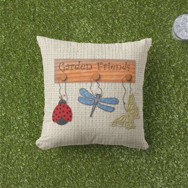 Garden Friends Outdoor Pillow Kissen (Golfball-Marker)