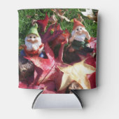 Garden Gnomes Mythische Magische Rote Herbstlaube Dosenkühler (Vorderseite)