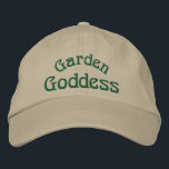 Garden Goddess Funny Bestickte Baseballkappe<br><div class="desc">Gartengöttin niedlich bestickte Kappe. Besuchen Sie Smilin 'Eyes Treasures , um mehr Tier-, Blume- und Naturfotografie und digitale Kunstkarten und Geschenke zu sehen.</div>